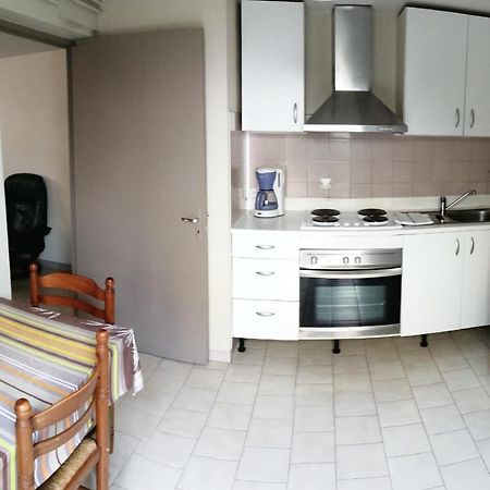 Residence Les Plus Pres Jonzac Eksteriør bilde
